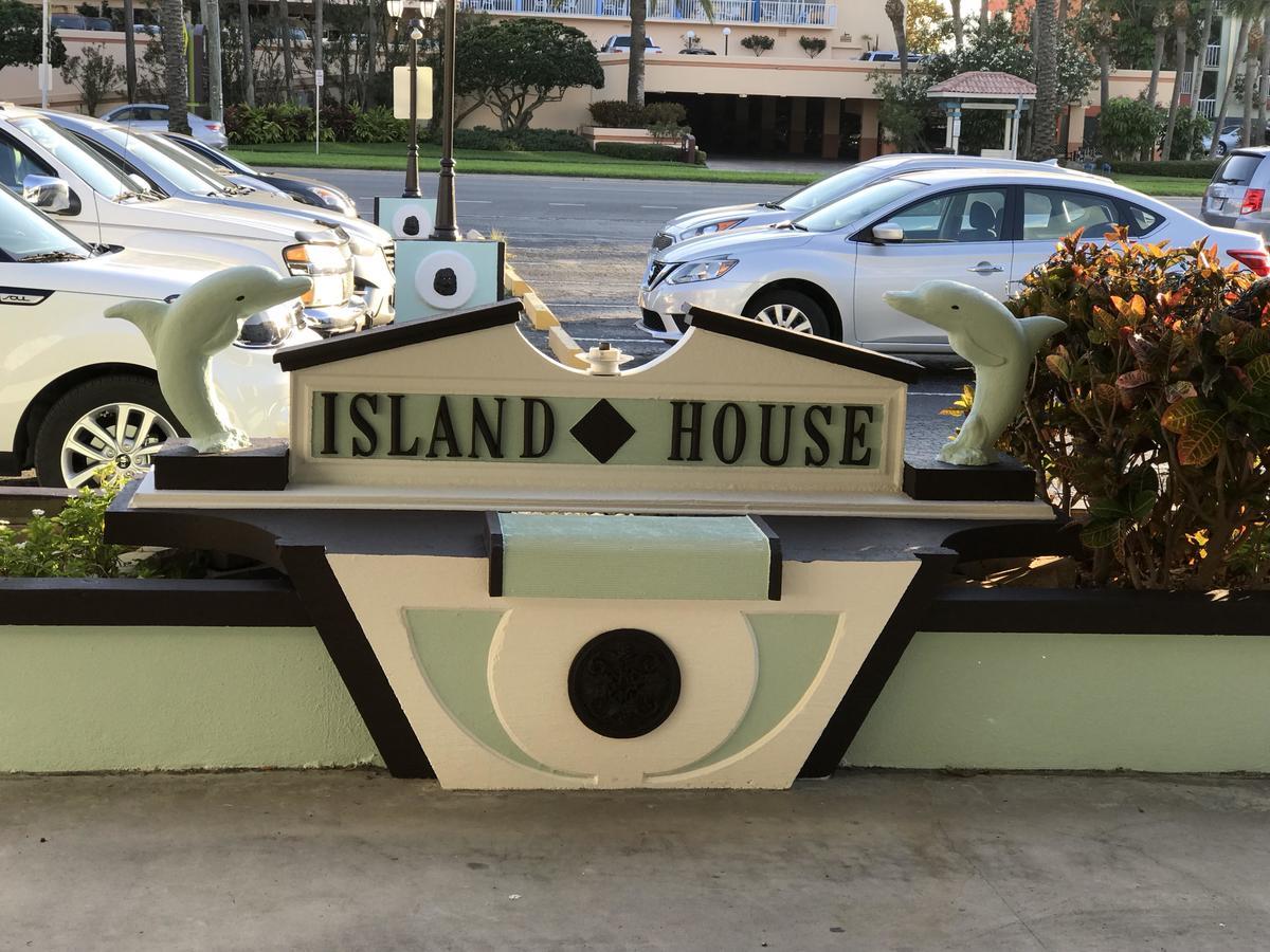 Island House Resort Hotel St. Pete Beach Exterior photo